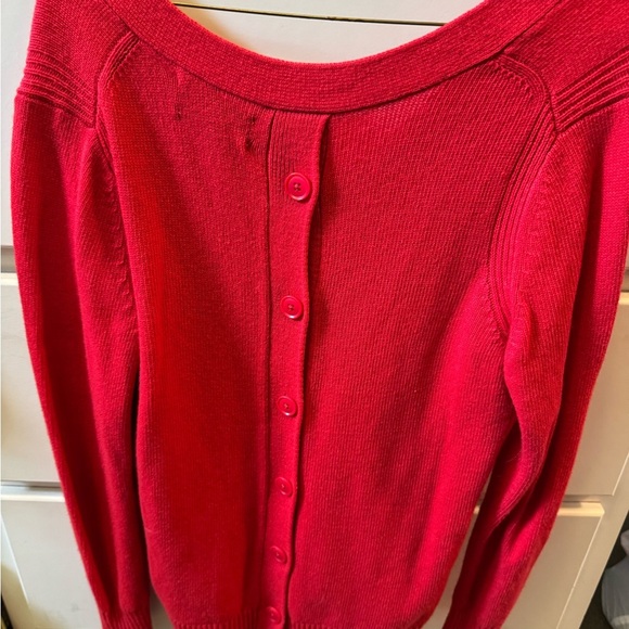 Banana Republic Red V-Neck Back Button Sweater - Picture 3 of 4